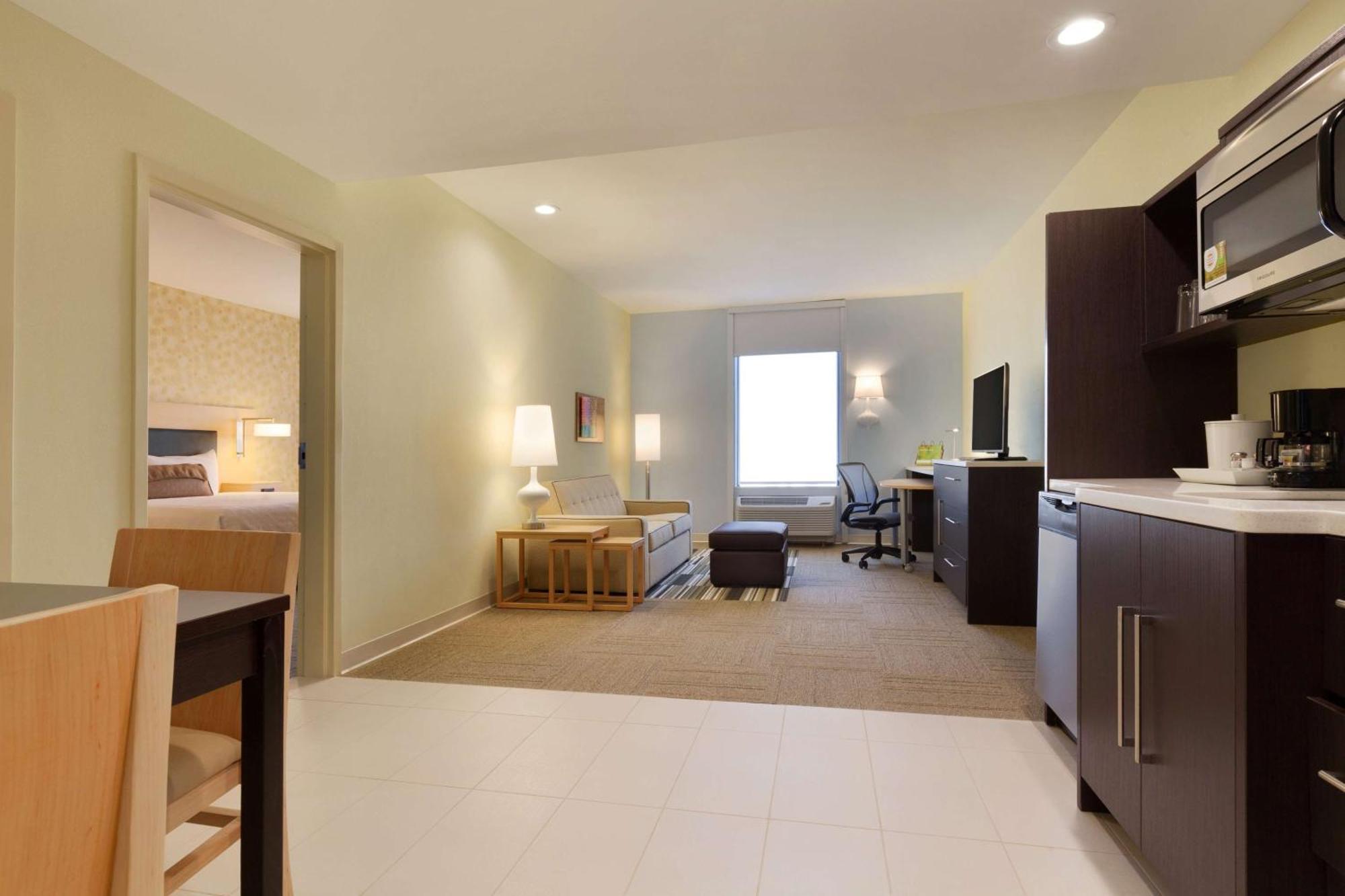 Home2 By Hilton South Hotel Oklahoma City